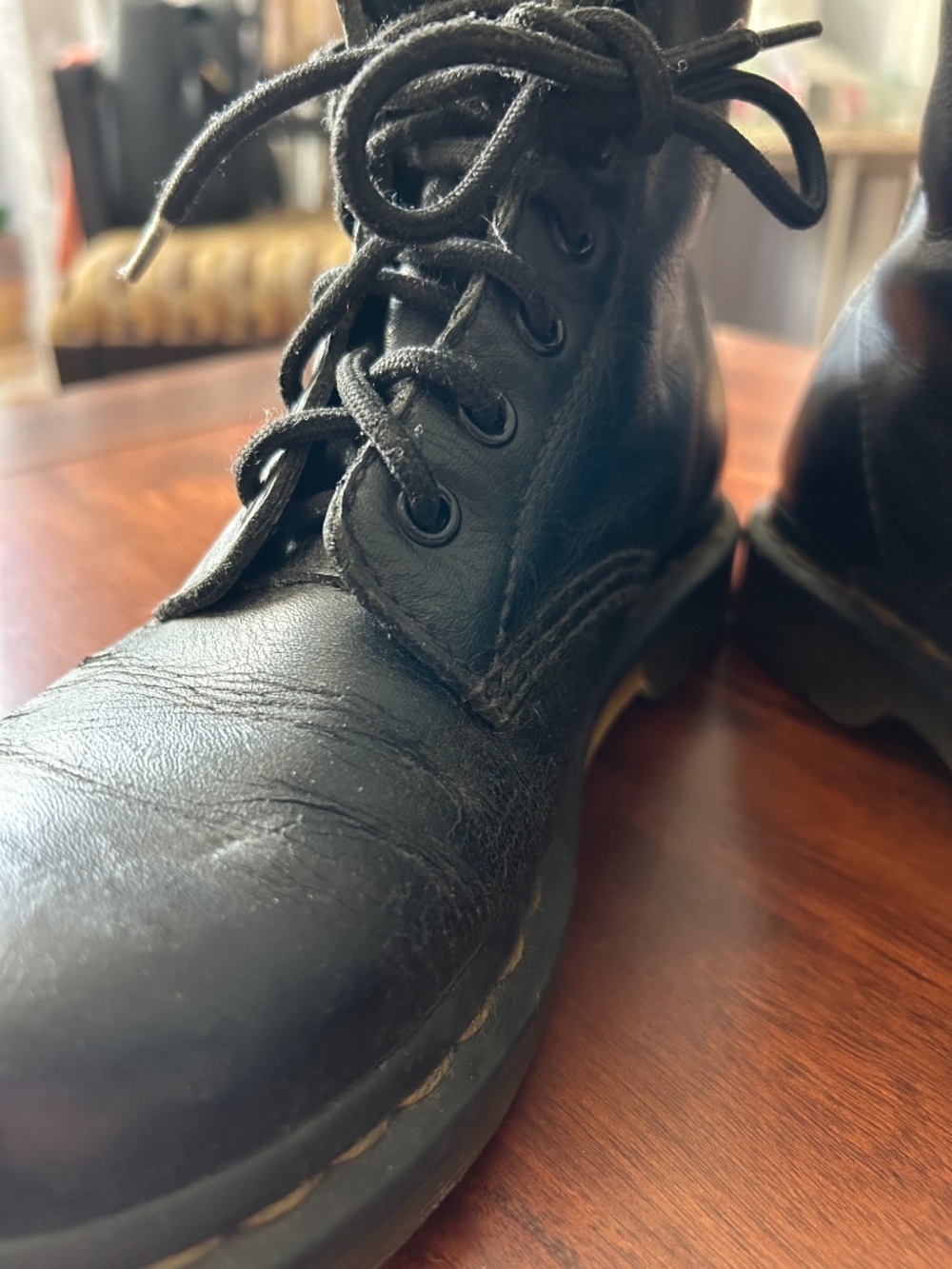 • Dr. Martens 1460 Pascal Black Soft Leather Lace Up Combat Boots Size US 7 / EU - Picture 5 of 6